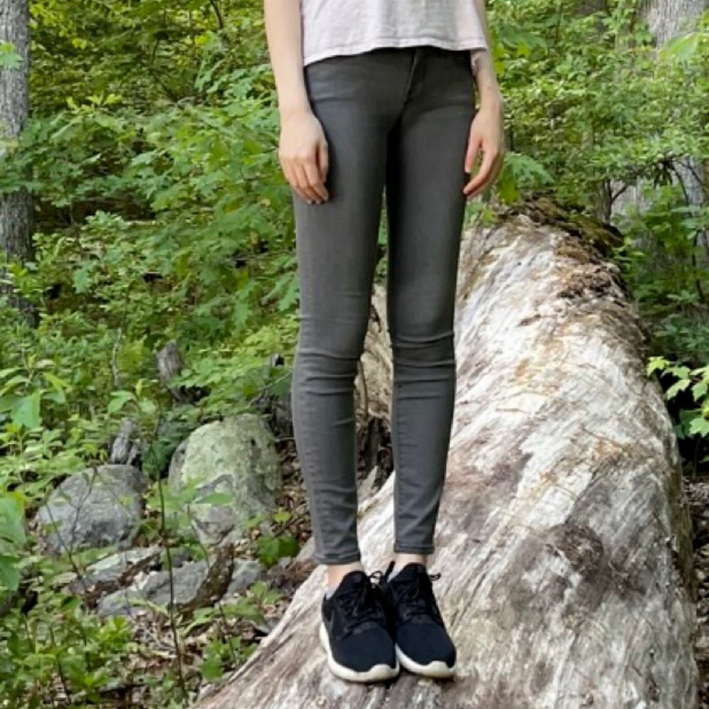 FRAME Le Skinny de Jeanne Low-Rise Jeans Grey Women's 25